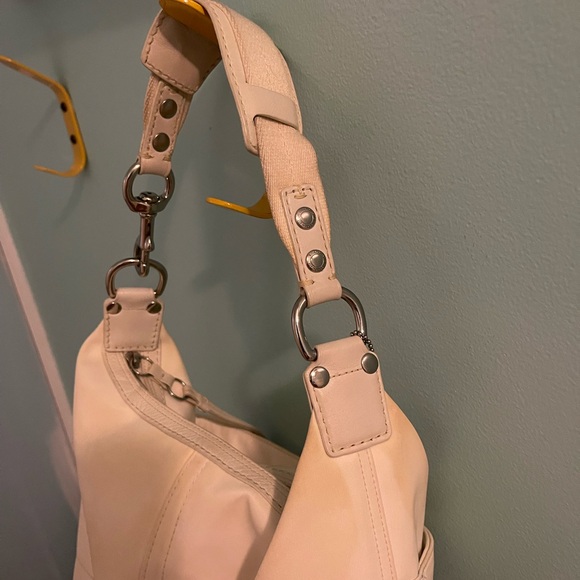 Coach shoulder bag - Picture 9 of 12
